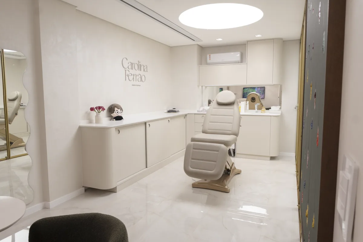 Sala privativa do Instituto BEEyond — atendimento exclusivo